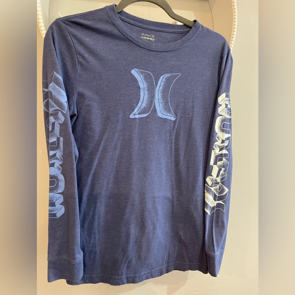 Hurley boys XL long sleeve t-shirt.  Blue and white.